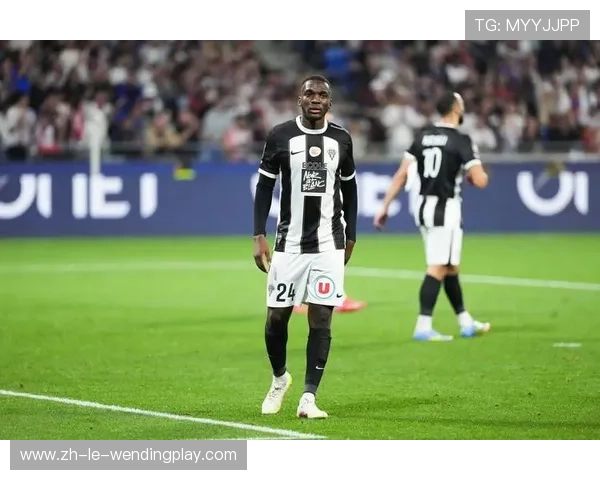 法甲球队平均射门次数排行榜：谁是攻势最猛球队？